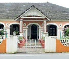 Vivian Coutinho Mansion